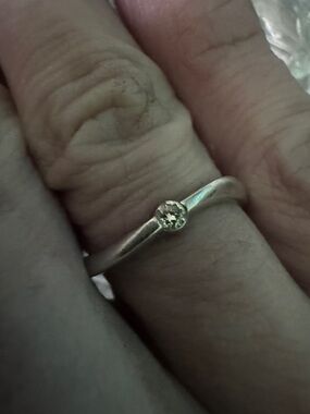 14K white Gold Ring With White Colourless Stone